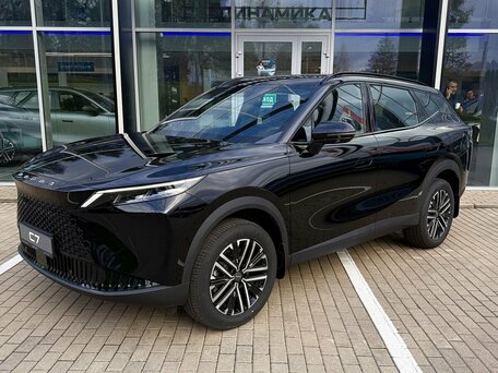 Omoda C7