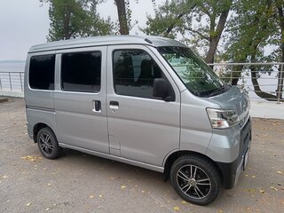 2021 Toyota Pixis Van I Рестайлинг, серебристый, 1054000 рублей, вид 4