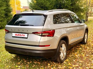 2019 Skoda Kodiaq I, серебристый, 2850000 рублей, вид 5