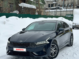 2020 Kia K5 III, синий, 2550000 рублей, вид 2