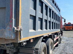 2023 Sinotruk Howo ZZ3407, красный, 3436100 рублей, вид 4