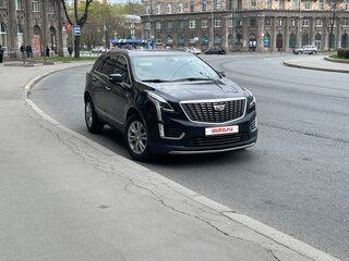 2020 Cadillac XT5 I Рестайлинг, чёрный, 2550000 рублей, вид 3