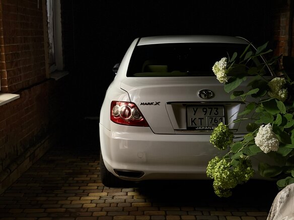 2007 Toyota Mark X I Рестайлинг, белый, 1300000 рублей - вид 7
