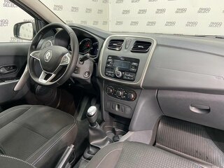 2022 Renault Logan II Рестайлинг, белый, 970000 рублей, вид 3