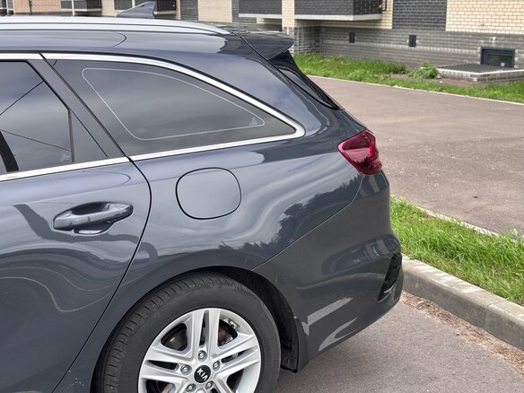 2019 Kia Ceed III, серый, 1800000 рублей - вид 24