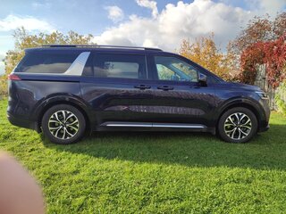 2023 Kia Carnival IV, синий, 5000000 рублей, вид 3