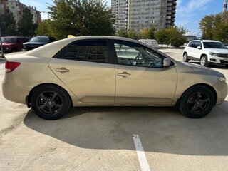 2009 Kia Cerato 4-speed II, золотистый, 540000 рублей, вид 5