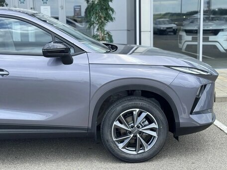 2026 Omoda C5 II, серый, 2399000 рублей, вид 5