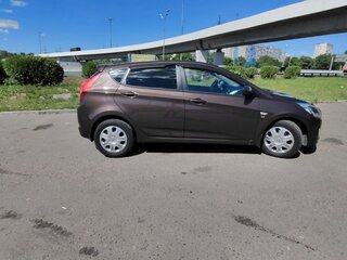 2015 Hyundai Solaris I Рестайлинг, коричневый, 1200000 рублей, вид 5