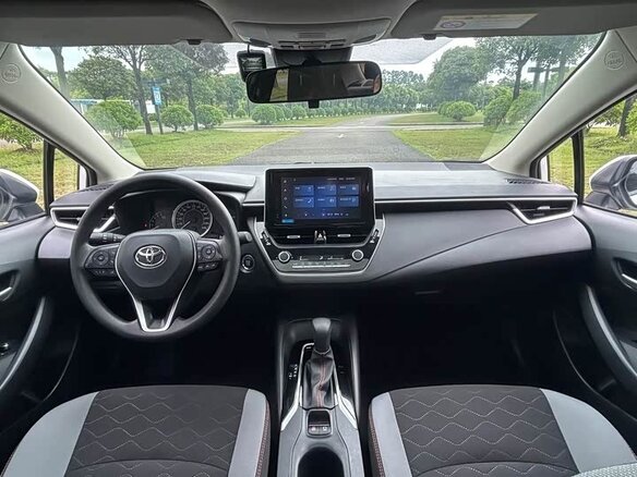 2022 Toyota Corolla Sporty XII (E210) Рестайлинг, белый, 1180000 рублей - вид 13
