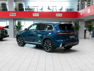 2023 Geely Monjaro I, синий, 2640000 рублей, вид 2
