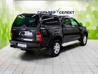 2012 Toyota Hilux VII Рестайлинг, чёрный, 1800000 рублей, вид 2