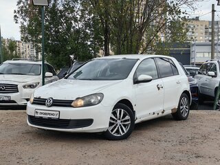 Volkswagen Golf VI