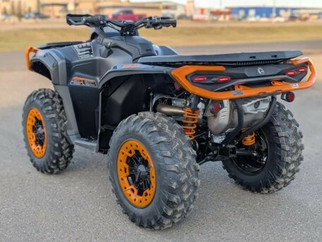 2026 BRP Can-Am Outlander XT-P 1000R, золотистый, 2505000 рублей, вид 5