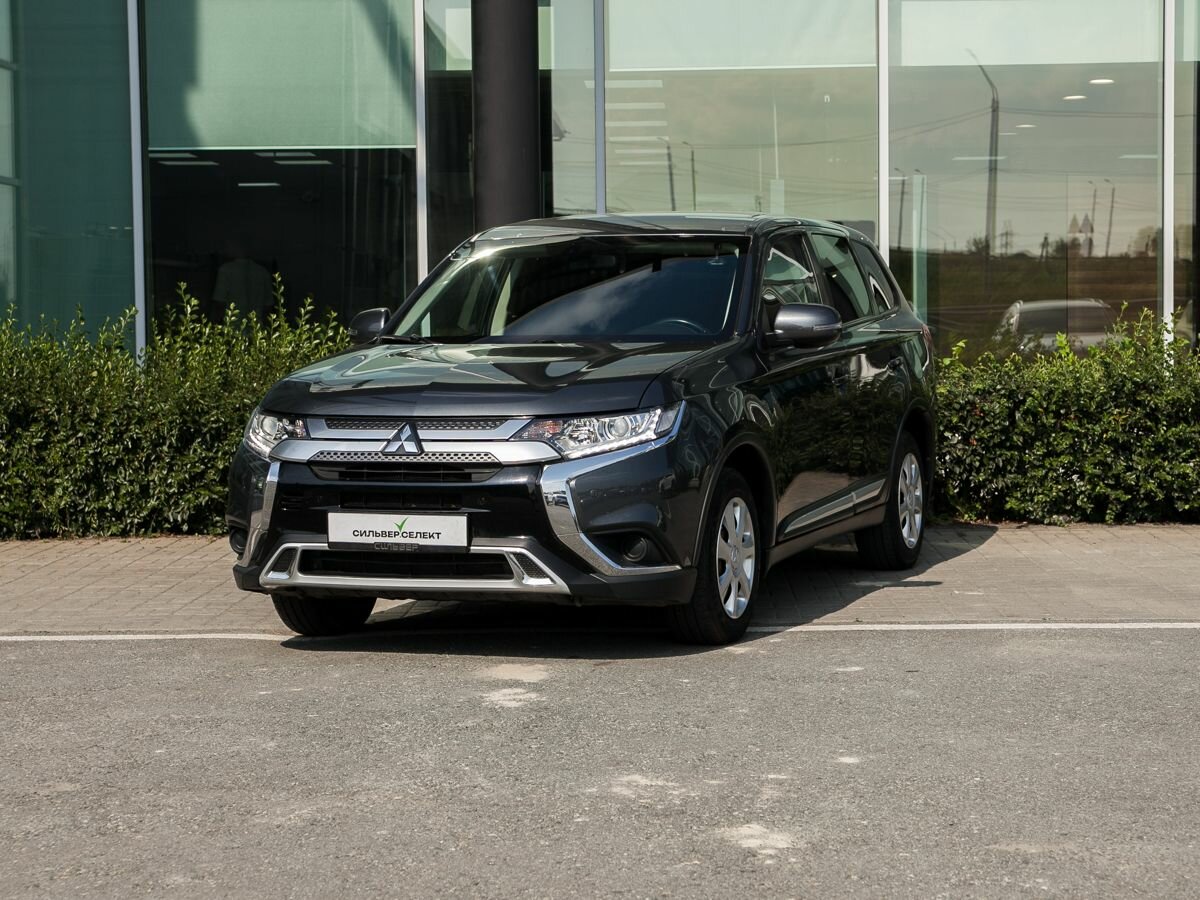 Открыть фотографии: Mitsubishi Outlander III Рестайлинг 3