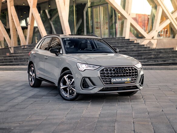 2026 Audi Q3 35 TFSI II (F3), серый, 3850000 рублей - вид 1