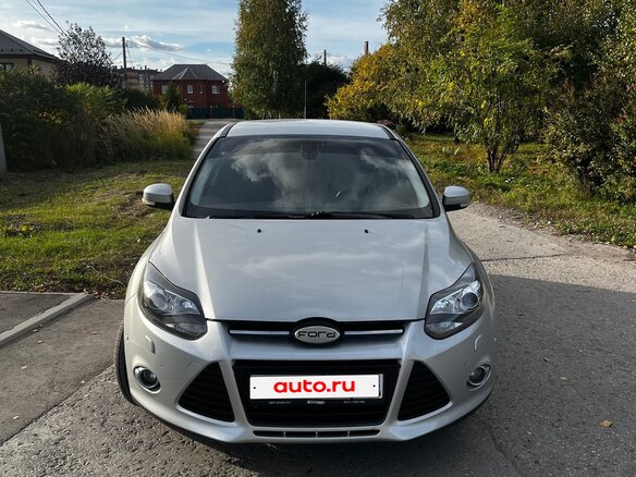 2011 Ford Focus III, серебристый, 800000 рублей - вид 2