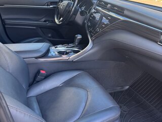 2018 Toyota Camry VII (XV50) Рестайлинг 2, синий, 2500000 рублей, вид 4