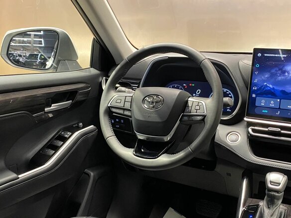 2026 Toyota Highlander IV (XU70), белый, 5195000 рублей - вид 16