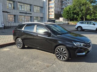 2024 Lada (ВАЗ) Vesta SW I Рестайлинг (NG), чёрный, 1700000 рублей, вид 2