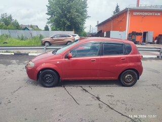 2006 Chevrolet Aveo I, красный, 170000 рублей, вид 4