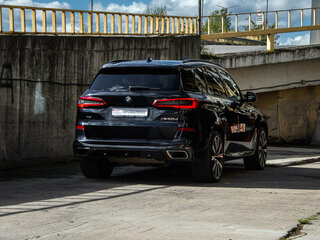2020 BMW X5 M50d IV (G05/G18), чёрный, 8400000 рублей, вид 5