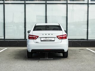 2018 Lada (ВАЗ) Vesta I, белый, 830000 рублей, вид 4