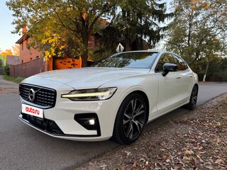 2019 Volvo S60 III, белый, 2390000 рублей, вид 1