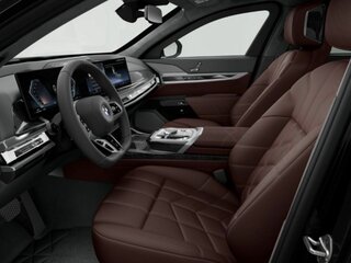 2025 BMW 7 серии 760i xDrive VII (G70), чёрный, 107000000 рублей, вид 4