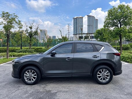 2025 Mazda CX-5 II Рестайлинг, серый, 2342000 рублей, вид 5