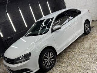 2017 Volkswagen Jetta VI Рестайлинг, белый, 1895000 рублей, вид 1