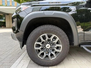 2024 Chevrolet Colorado III, чёрный, 6000039 рублей, вид 5