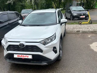 2020 Toyota RAV4 V (XA50), белый, 2950000 рублей, вид 1