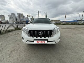 2013 Toyota Land Cruiser Prado 4-speed 150 Series Рестайлинг 1, белый, 3300000 рублей, вид 1