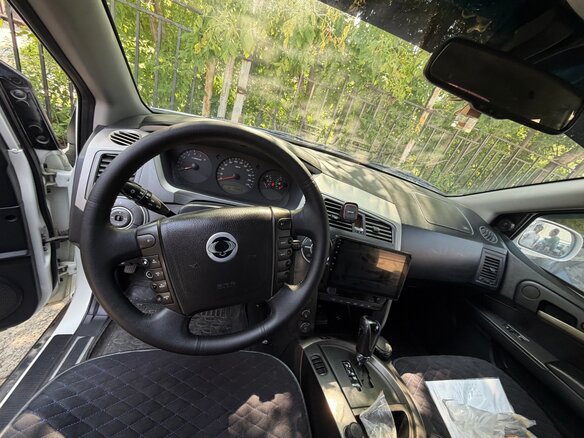 2014 SsangYong Kyron 6-speed I Рестайлинг, белый, 780000 рублей - вид 5