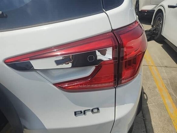2024 BYD Yuan Pro (47 kWh) I Рестайлинг 2 (Pro), белый - вид 7
