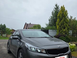 2017 Kia Cerato III Рестайлинг (Classic), серый, 1220000 рублей, вид 3