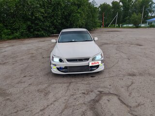 2001 Toyota Altezza, белый, 1770000 рублей, вид 5