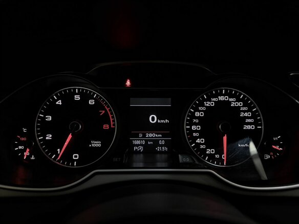 2012 Audi A4 IV (B8) Рестайлинг, чёрный, 1249000 рублей - вид 10