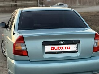 2006 Hyundai Accent ТагАЗ II, серебристый, 400000 рублей, вид 3