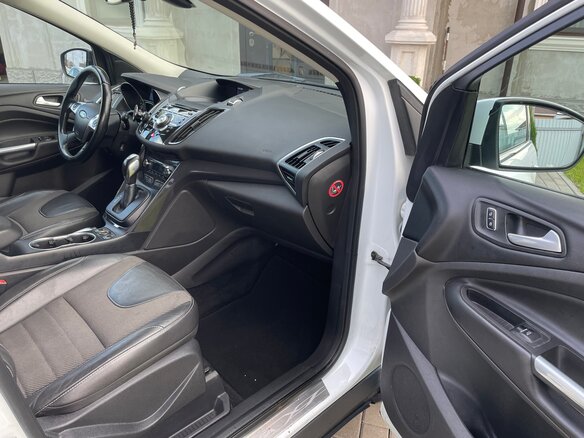2015 Ford Kuga II, белый, 1165000 рублей - вид 18