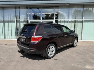 2013 Toyota Highlander II (XU40) Рестайлинг, красный, 1670000 рублей, вид 5