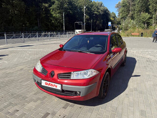2007 Renault Megane II Рестайлинг, красный, 430000 рублей, вид 3