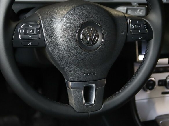 2014 Volkswagen Passat B7, чёрный - вид 10