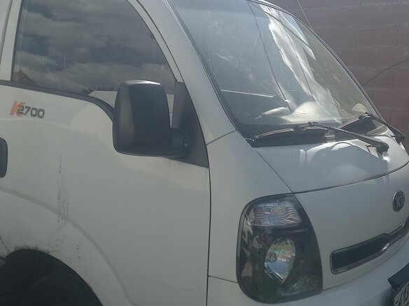 2013 Kia Bongo, белый, 830000 рублей - вид 2