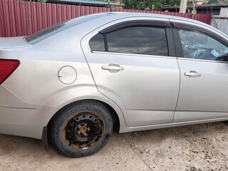 2014 Chevrolet Aveo II, серебристый, 719000 рублей, вид 1