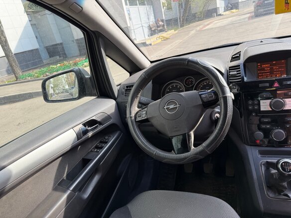 2011 Opel Zafira B Рестайлинг, серый, 470000 рублей - вид 6