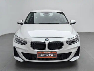 2022 BMW 1 серии 120i III (F52) Рестайлинг, белый, 1550000 рублей, вид 2