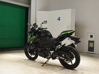 2022 Kawasaki Z 400, чёрный, 600000 рублей, вид 5