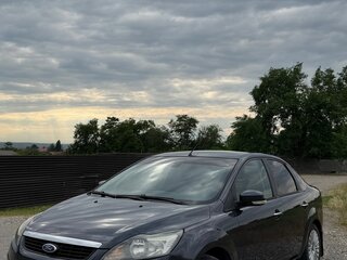2011 Ford Focus II Рестайлинг, серый, 730000 рублей, вид 1